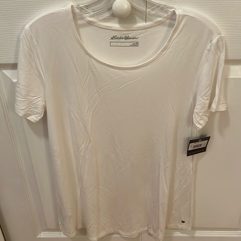 NWT Eddie Bauer Women’s T Shirt